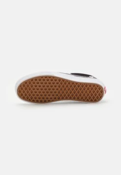 Vans Era - Trainers - Black/White 10 Vans Era - Trainers - Black/White -Shoe Zone Store 04c44712883148d2878b6f40ac417557