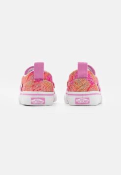 Vans Slip-On - Slip-Ons - Rose/Pink -Shoe Zone Store 09e2e418fe204a0ba0b594245acfa615