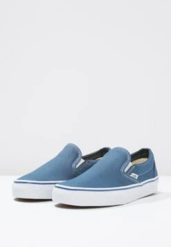 Vans Ua Classic Slip-On - Slip-Ons 8 Vans Ua Classic Slip-On - Slip-Ons -Shoe Zone Store 10c4545b161047d487ea99edf654fc9b
