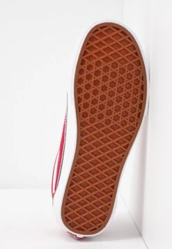 Vans Old Skool - Trainers 14 Vans Old Skool - Trainers -Shoe Zone Store 13900e813a884aa4b4d22f317d581695