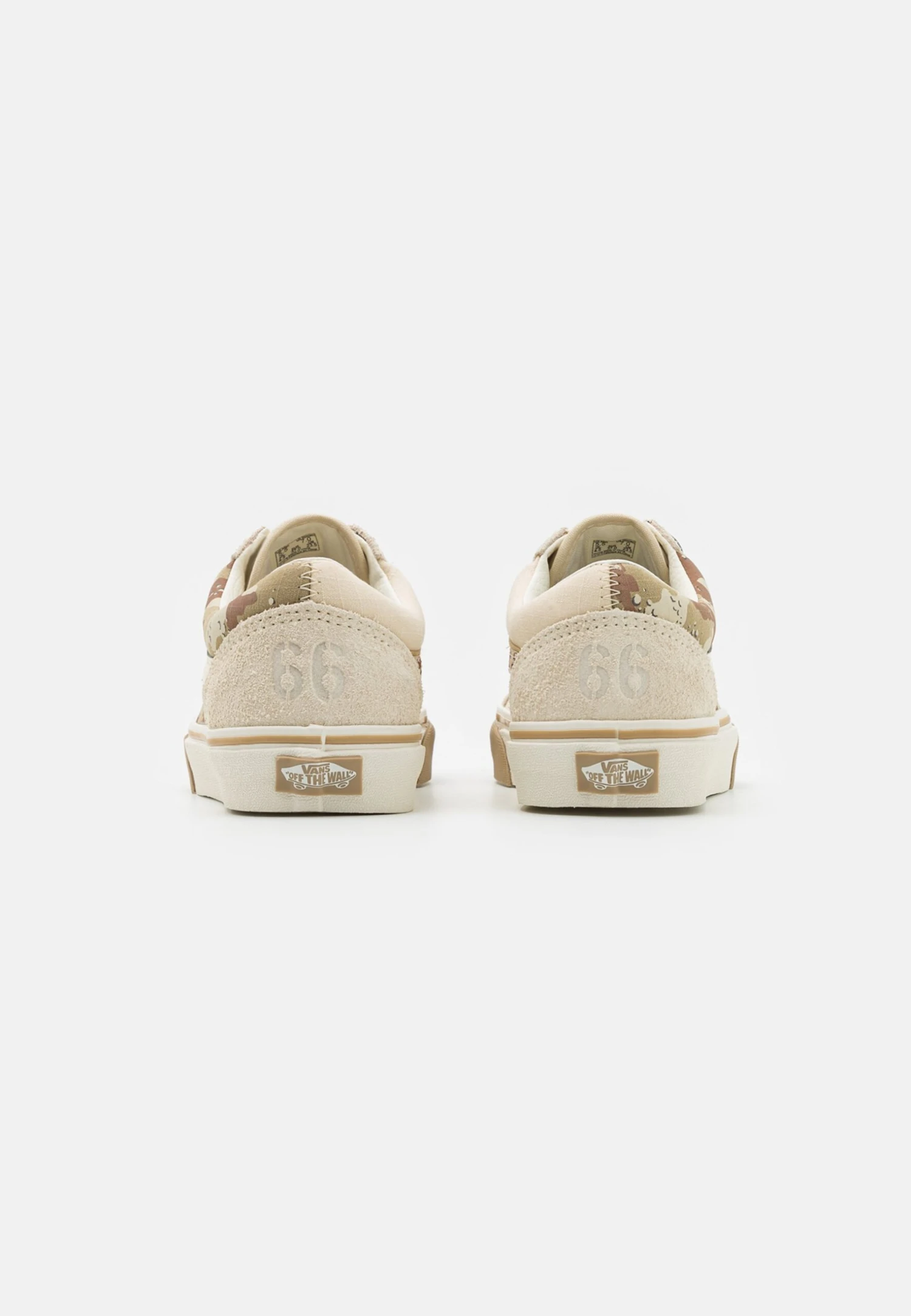 Vans Old Skool Unisex - Trainers - Black/Marshmallow 3 Vans Old Skool Unisex - Trainers - Black/Marshmallow - Image 3