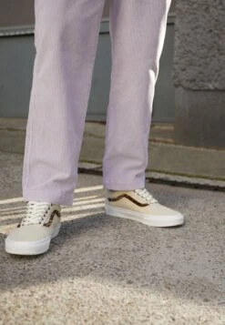 Vans Old Skool Unisex - Trainers - Creme -Shoe Zone Store 15708e4837224ec0a158d48e07e81ecb
