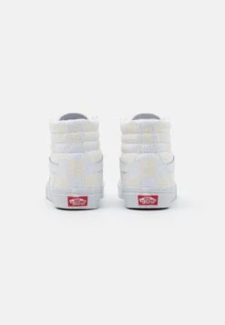 Vans Sk8-Hi Unisex - High-Top Trainers - True White -Shoe Zone Store 16e423144e4e42a8957630966dd23536