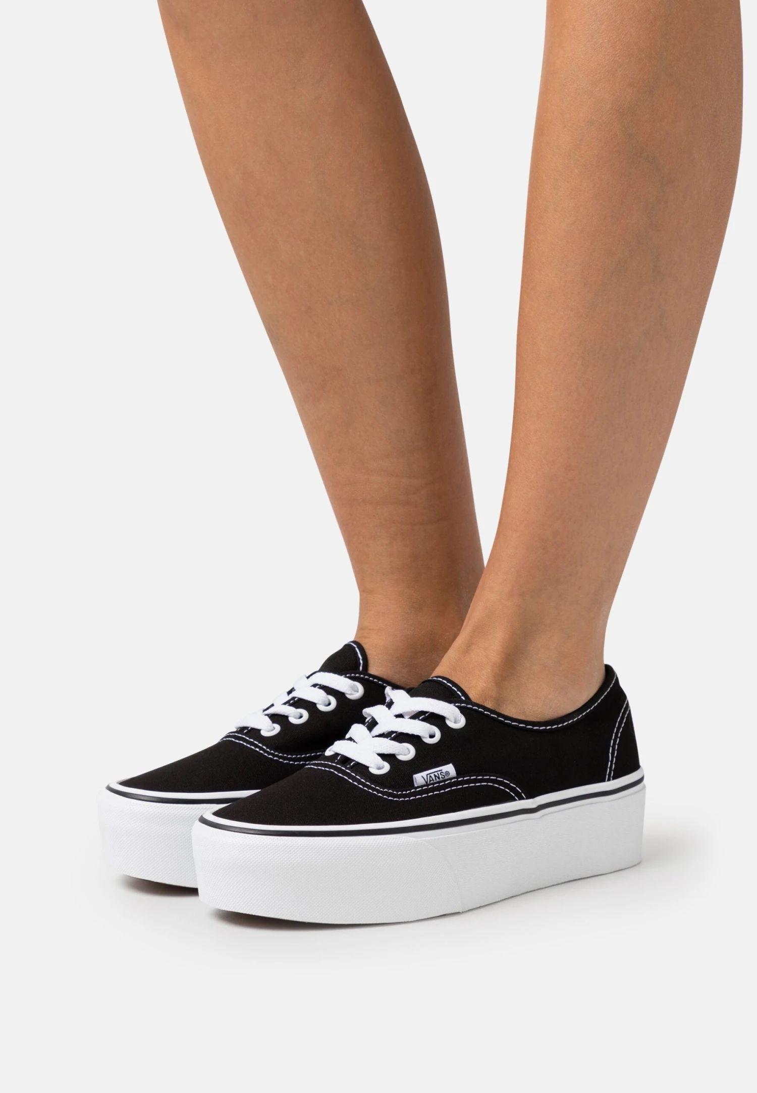 Vans Authentic Stackform - Trainers - Black/True White 1 Vans Authentic Stackform - Trainers - Black/True White