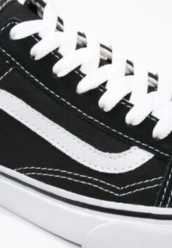 Vans Ua Old Skool Unisex - Trainers - Black 17 Vans Ua Old Skool Unisex - Trainers - Black -Shoe Zone Store 1731a76829644555ba38fa8d8f7a9a59