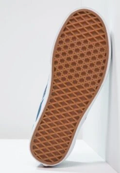 Vans Ua Classic Slip-On - Slip-Ons 10 Vans Ua Classic Slip-On - Slip-Ons -Shoe Zone Store 19ebd9e516bb4d7ea8dd153725979363