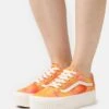 Vans Ua Old Skool Stackform - Trainers - Tonal Orange