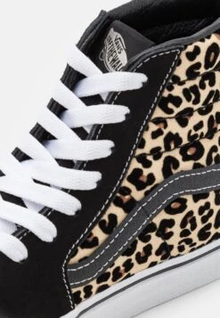 Vans Sk8 Hi Unisex - High-Top Trainers - Tartan/Black -Shoe Zone Store 2be9c32e3ec74527b8284e905fd19a4e