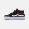 Vans Sk8-Mid Reissue Unisex - High-Top Trainers - Black/True White