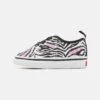 Vans Authentic Elastic Lace- Trainers - Zebra Daze Black