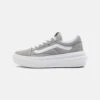 Vans Ua Old Skool Overt Cc - Trainers