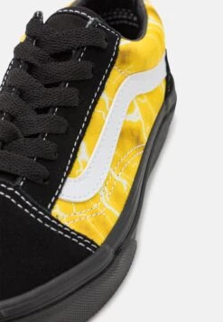 Vans Old Skool - Trainers - Black/Yellow -Shoe Zone Store 3abfef2e79764e21a7bb838a5f50f735