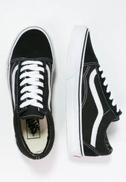Vans Ua Old Skool Unisex - Trainers - Black 13 Vans Ua Old Skool Unisex - Trainers - Black -Shoe Zone Store 41e15c14a69a430cbead77f7fa372f54