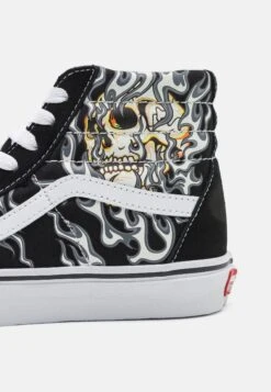 Vans Sk-Hi - High-Top Trainers - Black/True White -Shoe Zone Store 54672749cffc4fb98219caac487e1904