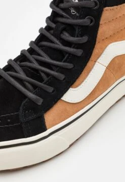Vans Sk8 Hi Mte 1 Unisex - High-Top Trainers - Black/Brown/White 11 Vans Sk8 Hi Mte 1 Unisex - High-Top Trainers - Black/Brown/White -Shoe Zone Store 5993b894530c4cc08a8fe7c06b48bd6f