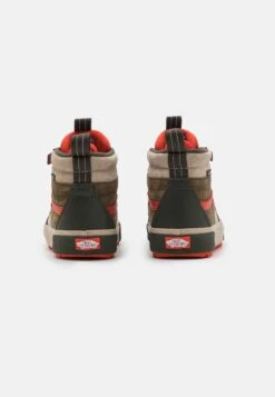 Vans Sk8 Hi Mte 2 Unisex - High-Top Trainers - Forest Night -Shoe Zone Store 5a9cd37abad94fb5bd57023978a1abb6