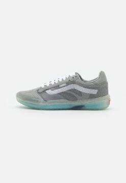Vans Evdnt Ultimatewaffle Unisex - Trainers - Drizzle/White