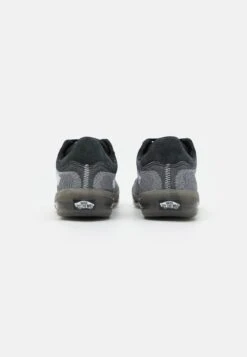 Vans Evdnt Ultimatewaffle Unisex - Trainers - Black/White -Shoe Zone Store 61c42b851f2545ceabaf859ae15f4b2e