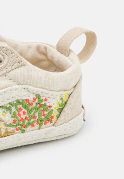 Vans Old Skool Unisex - First Shoes - Beige/Multi-Coloured -Shoe Zone Store 622daff567d44d7f841f3a82cb2acd7f