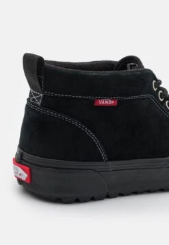 Vans Chukka 79 Mte-1 Unisex - High-Top Trainers - Black -Shoe Zone Store 628bb19e854e49f2a60acc73aaf9231d