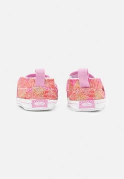 Vans Crib Unisex - First Shoes - Rose Camo Pink -Shoe Zone Store 66a428b827234df08fe1f7e4010baf85