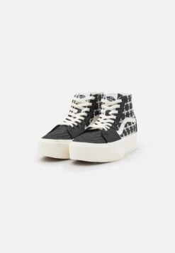 Vans Stackform - High-Top Trainers - Black 8 Vans Stackform - High-Top Trainers - Black -Shoe Zone Store 68e3e8bf569748e08353bf7c44b08f16