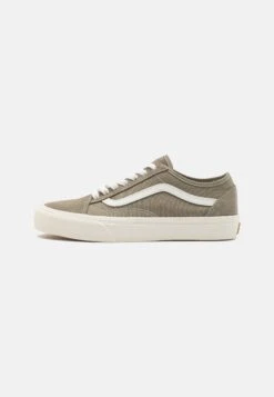 Vans Old Skool Tape Unisex - Trainers - Overland Trek