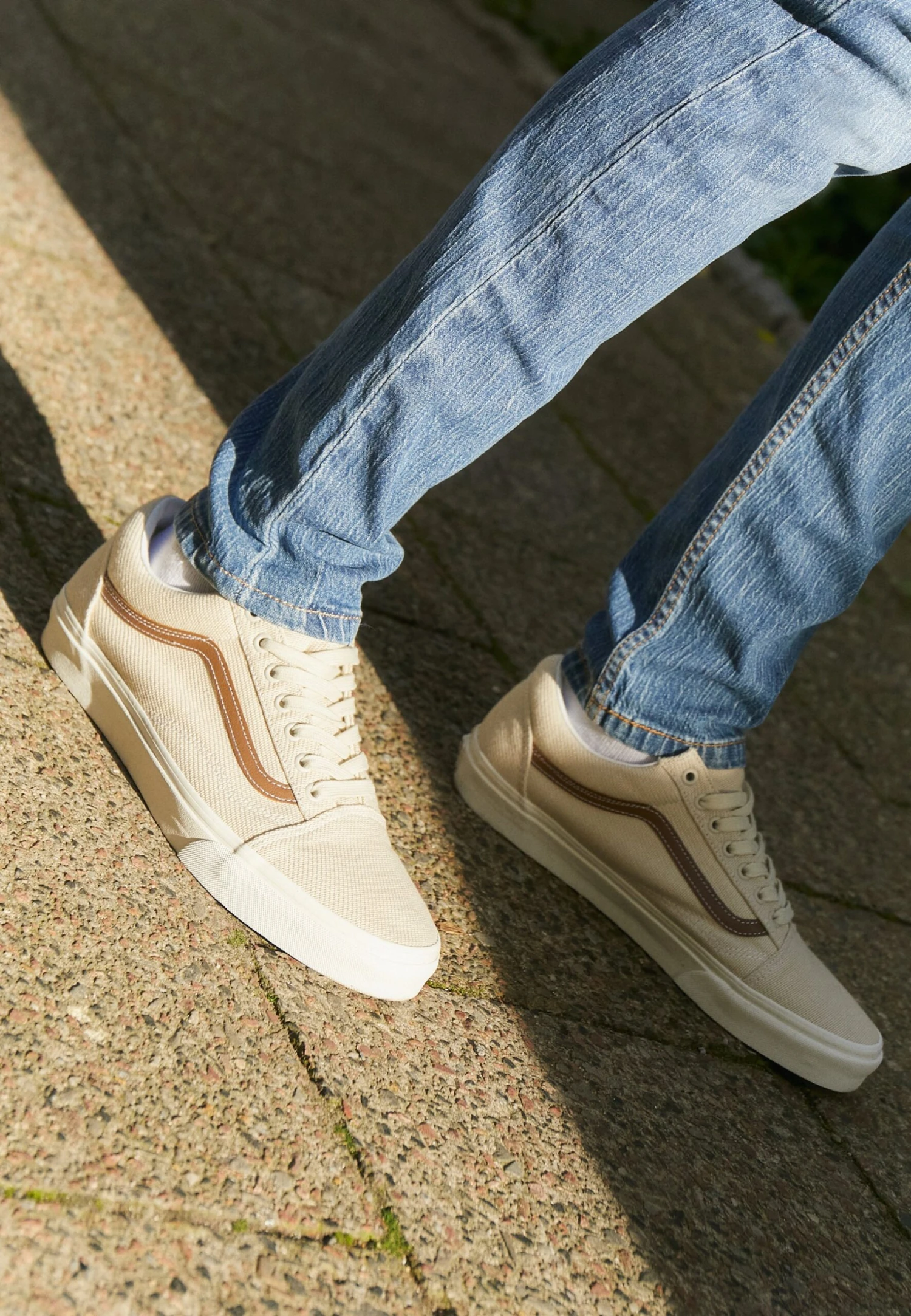 Vans Old Skool Unisex - Trainers - Desert Brown/Beige 2 Vans Old Skool Unisex - Trainers - Desert Brown/Beige - Image 2