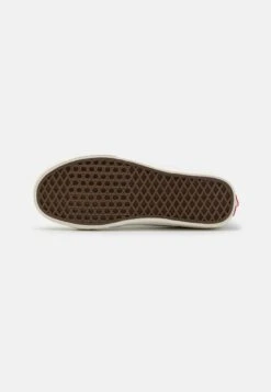 Vans Sk8 Decon Unisex - Trainers -Shoe Zone Store 6ee60c4b59894b3bb586abf259cb0327