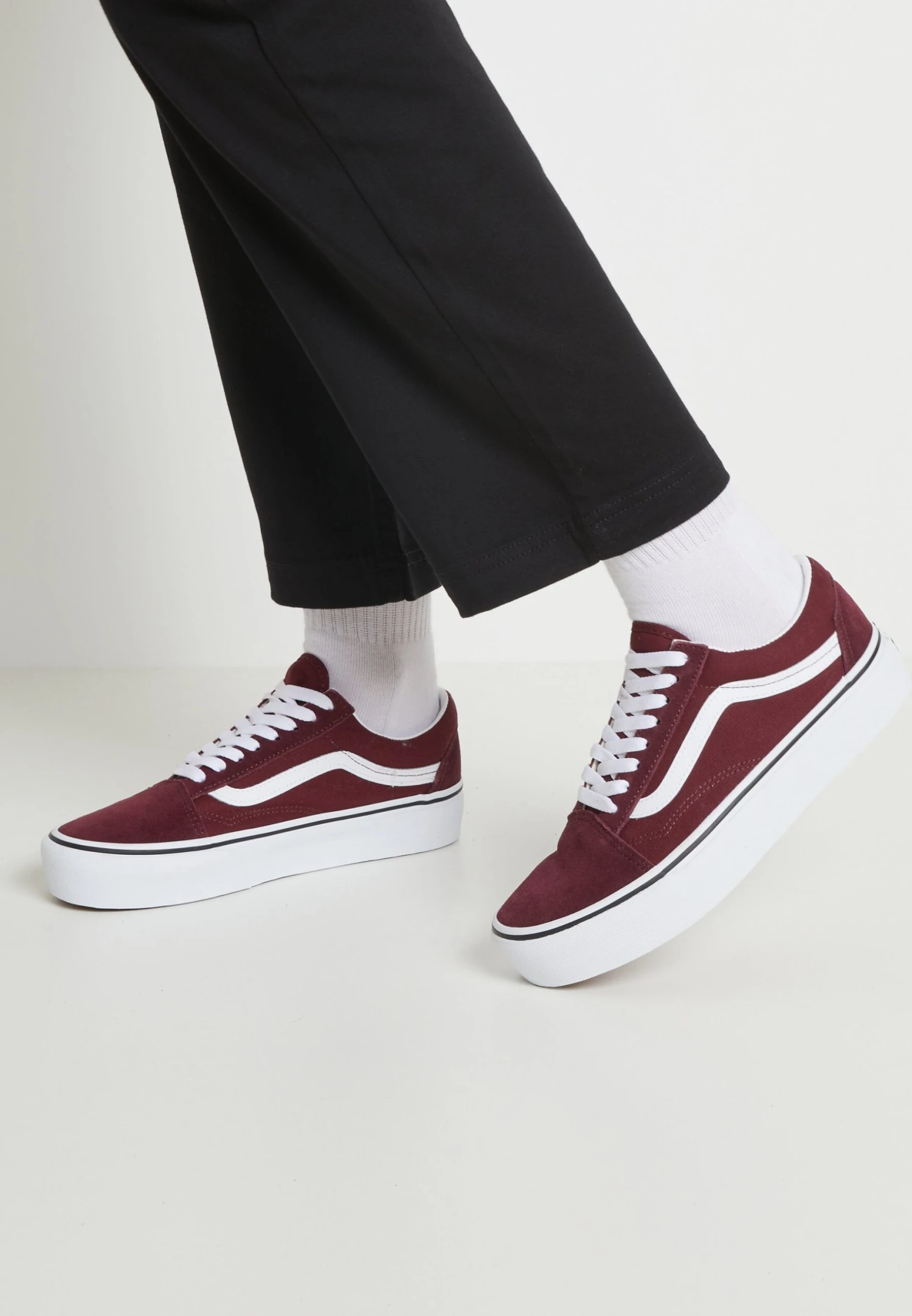 Vans Ua Old Skool Platform - Trainers 1 Vans Ua Old Skool Platform - Trainers