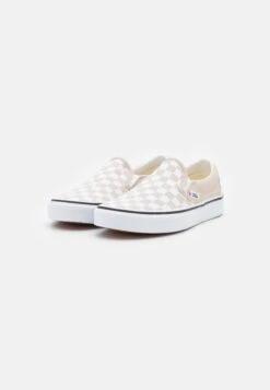 Vans Classic Slip On Unisex - Trainers -Shoe Zone Store 720887b60cbb40a29e7cddf3c5c2aa1a