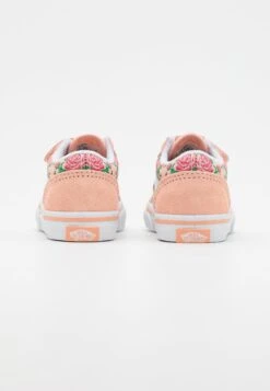 Vans Old Skool Unisex - Trainers - Tropical Peach -Shoe Zone Store 7545d824768e454cbbb7b24469c1d733