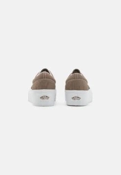 Vans Era Stackform - Trainers - Walnut -Shoe Zone Store 846a8fdc582d4546a771b7e79464d119