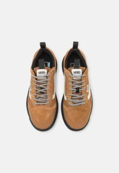 Vans Ultrarange Exo Mte-1 Unisex - Trainers -Shoe Zone Store 8764b92153db421abbe37f5e84d1f206