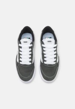 Vans CruzeUnisex - Skate Shoes 9 Vans CruzeUnisex - Skate Shoes -Shoe Zone Store 88529a3ca2a247adaa57d2d1be5ba463