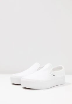 Vans Ua Classic Slip-On Platform - Trainers - True White -Shoe Zone Store 966ab5d25e99456a9ef8551e7edbd190