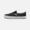 Vans Classic Slip On Unisex - Slip-Ons - Black