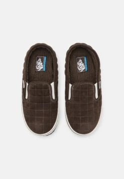 Vans Slip-Er 2 Unisex - Slip-Ons - Brown/Black/Off-White -Shoe Zone Store 9ad6b9923fbe44c9a129d057e02c7c6b
