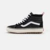 Vans Sk8 Hi Mte 1 Unisex - High-Top Trainers - Black/True White