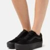 Vans Ua Old Skool Stackform - Trainers - Black