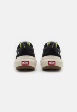 Vans Ultrarange - Trainers -Shoe Zone Store a703435db91a44f598dbf8a6f1581852