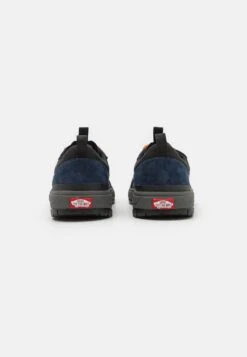 Vans Ultrarange Exo Mte-1 Unisex - Trainers - Dress Blues/Black -Shoe Zone Store ad4d588751c542aaba5cbe268a2165a8