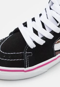 Vans Sk8-Hi Unisex - High-Top Trainers - Black/Pink -Shoe Zone Store ad952d2488f441e88809e75dc6572c4e