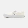 Vans Slip-On - Slip-Ons - White