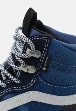 Vans Ultrarange Exo Gore-Tex Mte Unisex - High-Top Trainers - Navy/Black -Shoe Zone Store b015d6cde0724acdb929da8723e6abfa