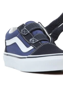 Vans Old Skool- Trainers - Navy/True White -Shoe Zone Store b0af3c0cd75f4b6c93680f723e0aa82b