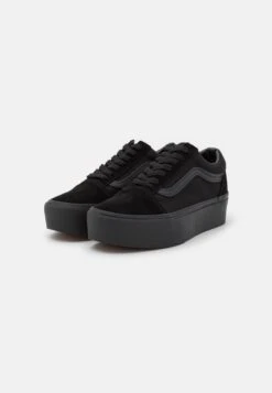 Vans Ua Old Skool Stackform - Trainers - Black -Shoe Zone Store b3befe6ca1094fe9b4f5788142e66cad
