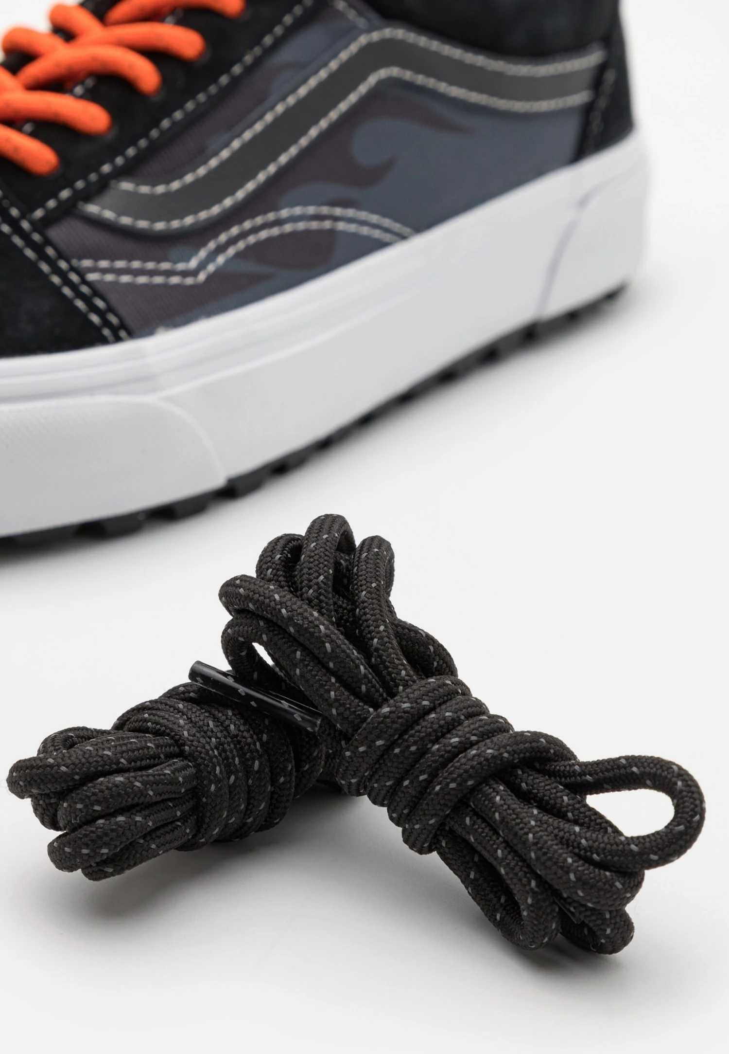 Vans Old Skool Mte-1 Unisex - Trainers - Black/Asphalt 6 Vans Old Skool Mte-1 Unisex - Trainers - Black/Asphalt - Image 6