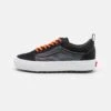 Vans Old Skool Mte-1 Unisex - Trainers - Black/Asphalt