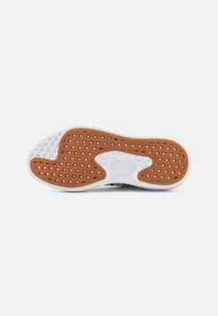 Vans Ua Old Skool Overt Cc - Trainers - Black/White -Shoe Zone Store c19a28b3cef54f75b6581438dcf5945e